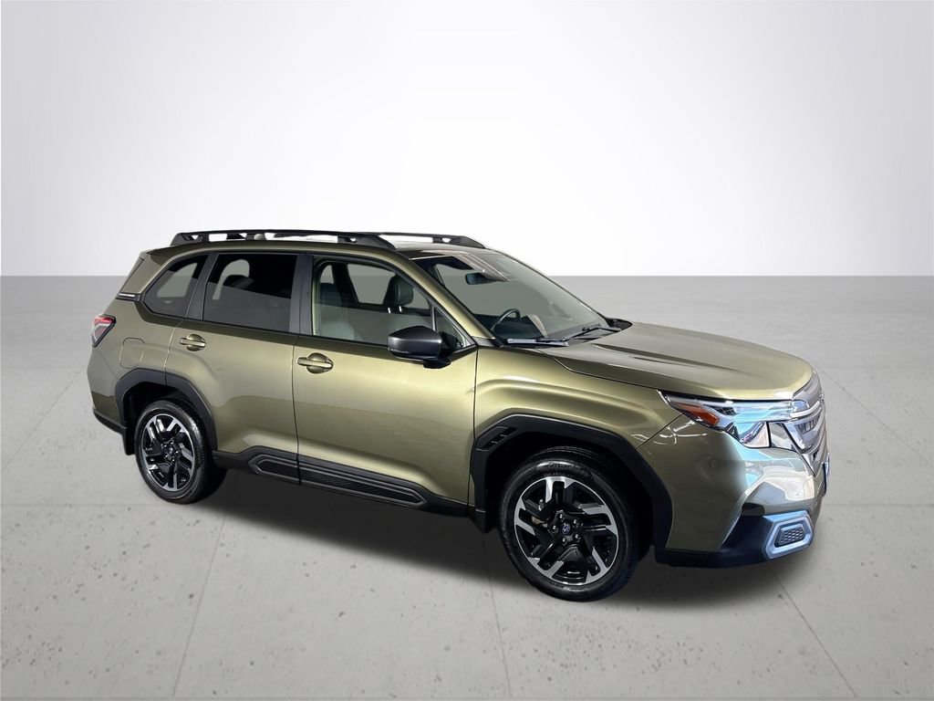 Used 2025 Subaru Forester Limited image 4