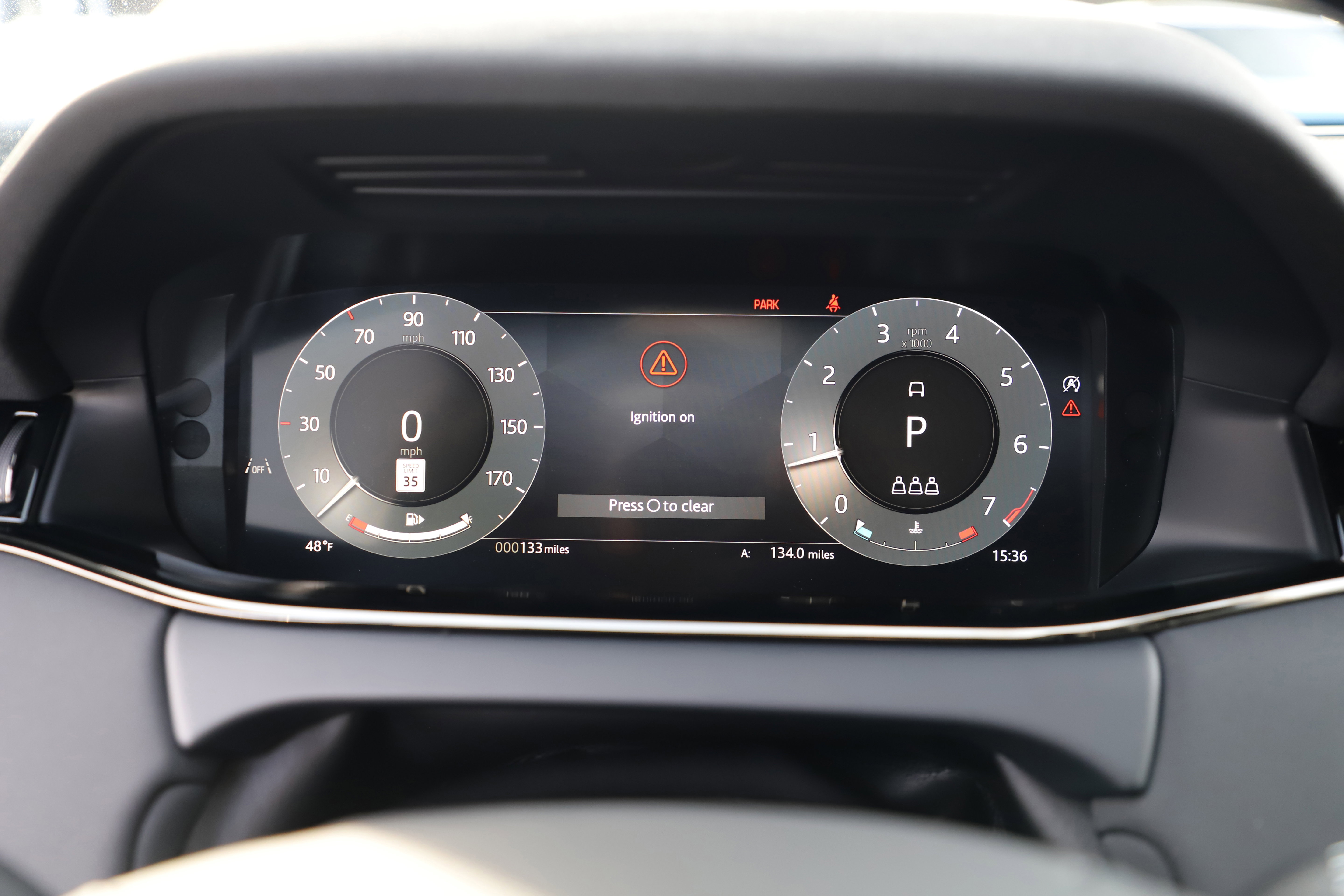 New 2025 Land Rover Range Rover Evoque Dynamic SE image 23