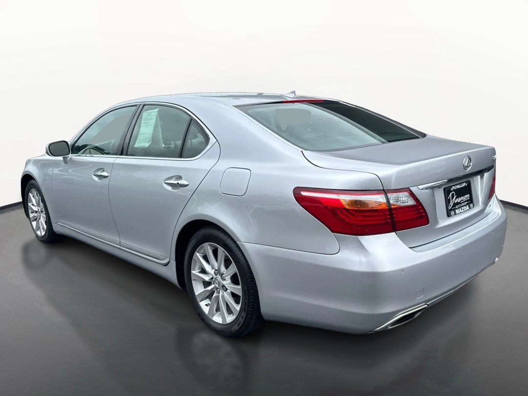 Used 2012 Lexus LS 460 AWD w/ Comfort Pkg image 5