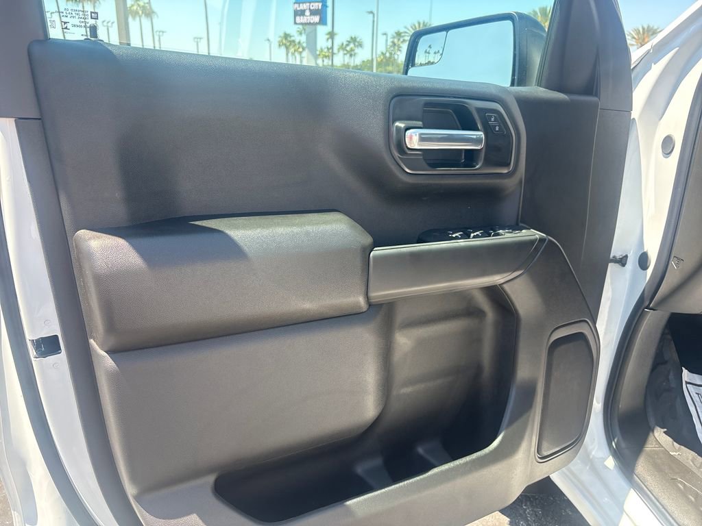 New 2026 Chevrolet Silverado 1500 W/T w/ WT Value Package AWD/4WD image 10