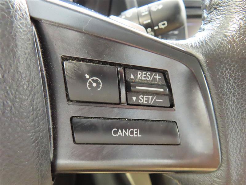 Used 2013 Subaru Crosstrek 2.0i Limited AWD/4WD image 14