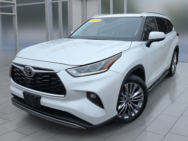 Used 2023 Toyota Highlander Platinum