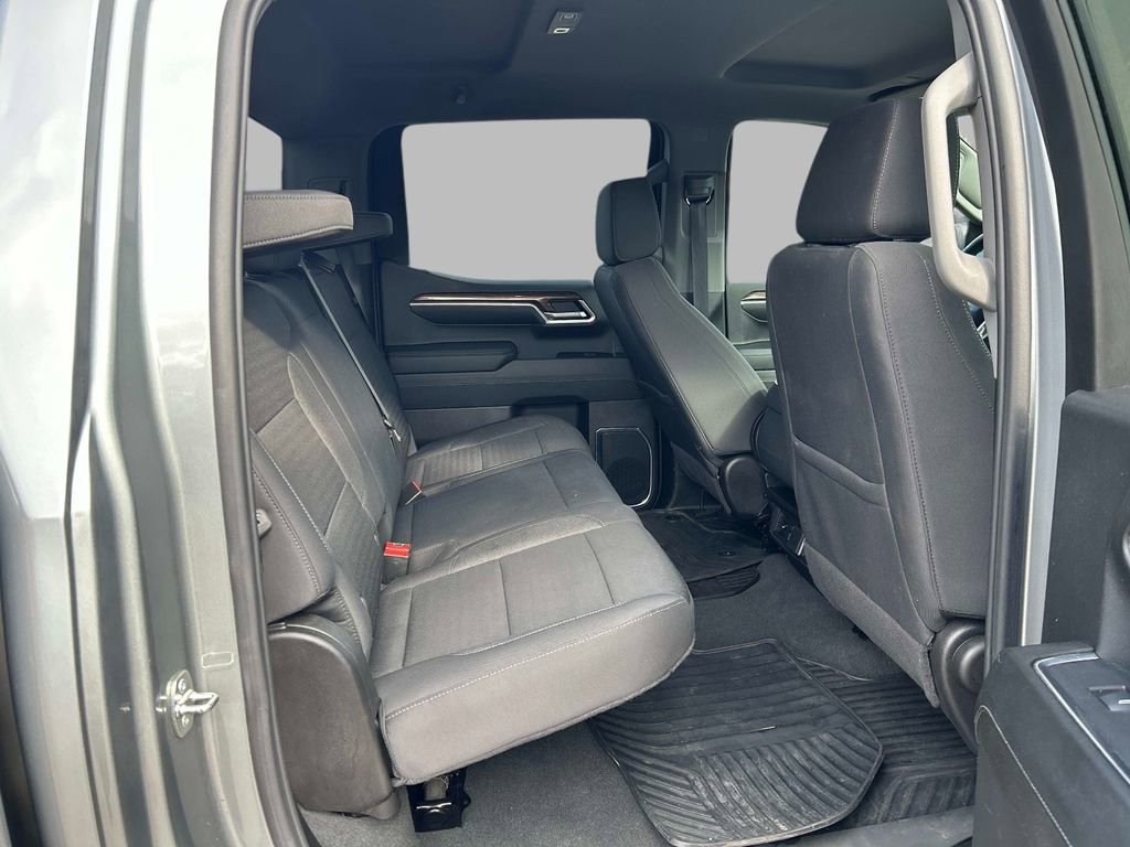 Used 2024 Chevrolet Silverado 1500 LT AWD/4WD image 15