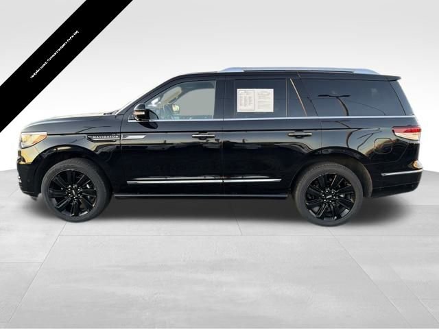 Certified 2023 Lincoln Navigator Reserve image 3