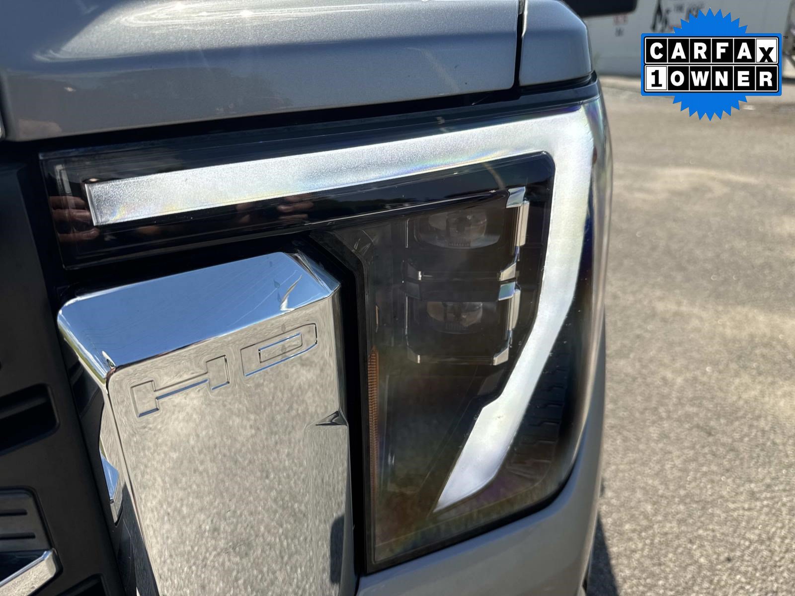 Used 2025 GMC Sierra 2500 SLT AWD/4WD image 10