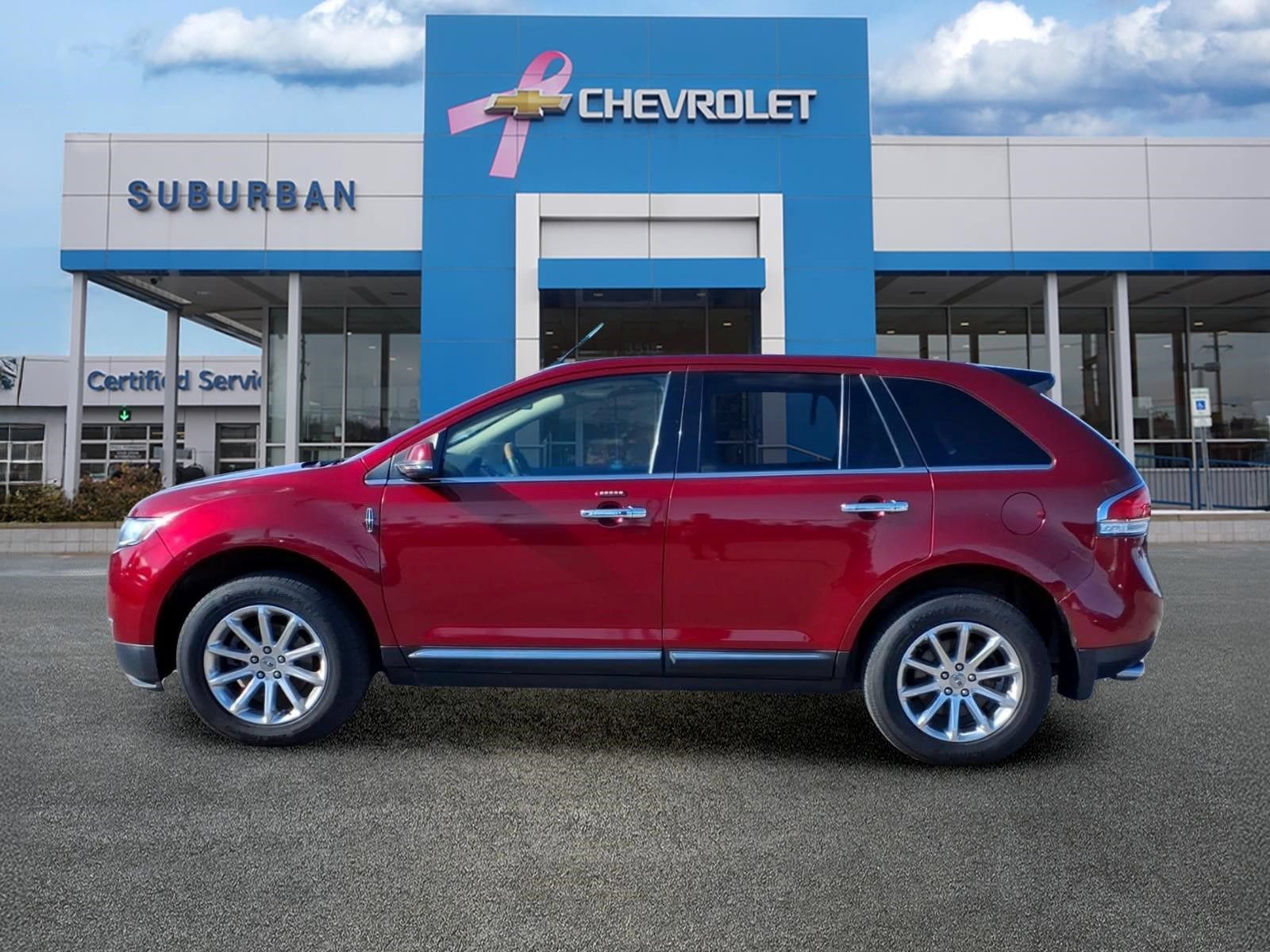 Used 2015 Lincoln MKX FWD w/ Equipment Group 101A image 4