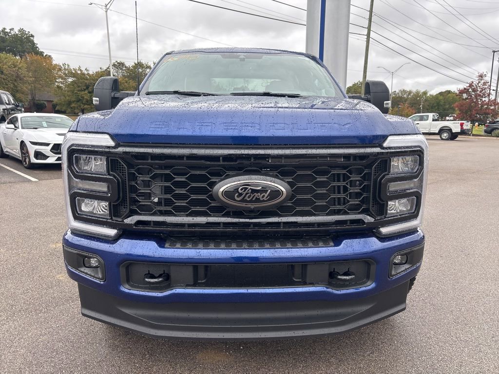 New 2026 Ford F250 Lariat w/ Black Appearance Package image 3