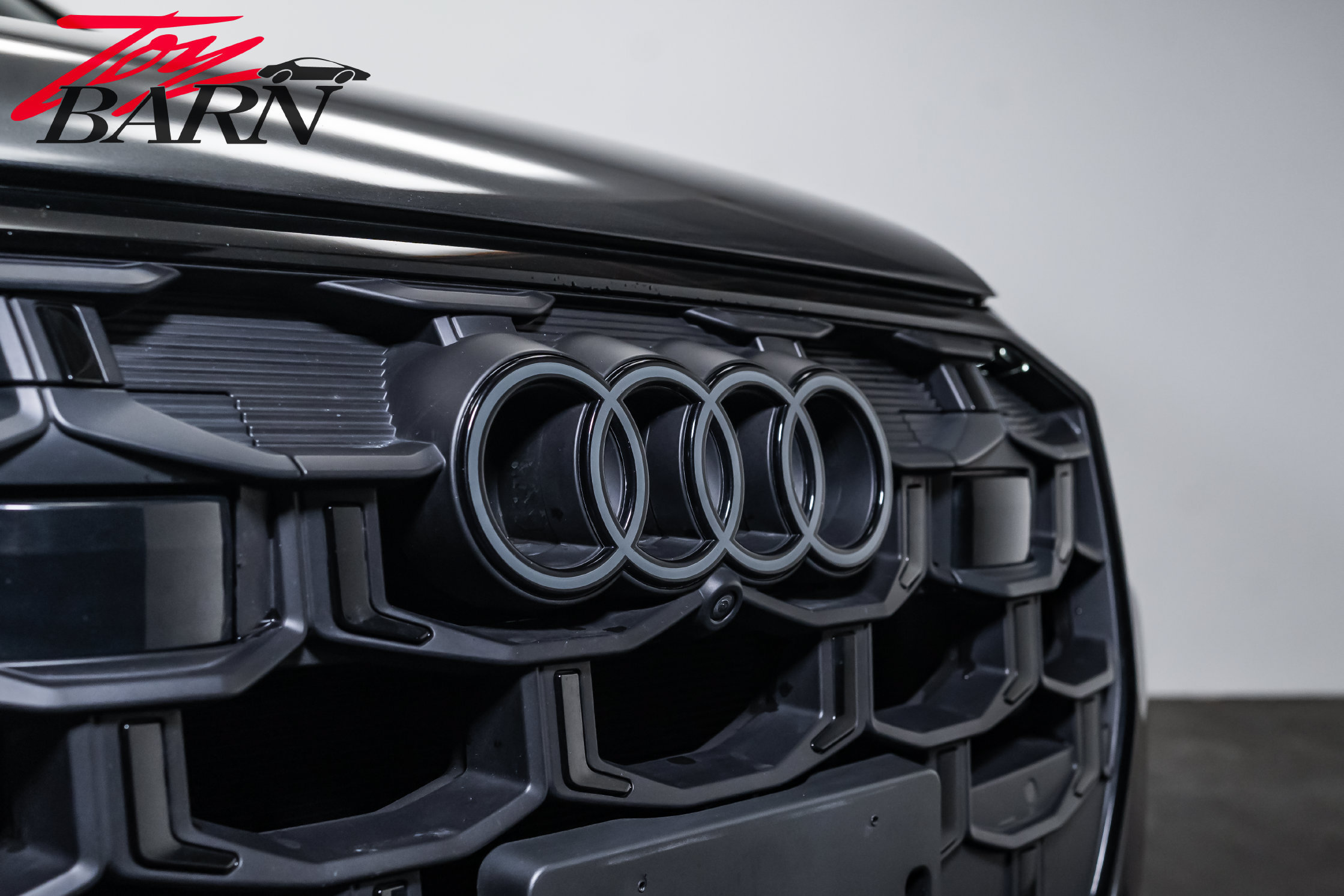 Used 2025 Audi SQ7 Premium Plus AWD/4WD image 9