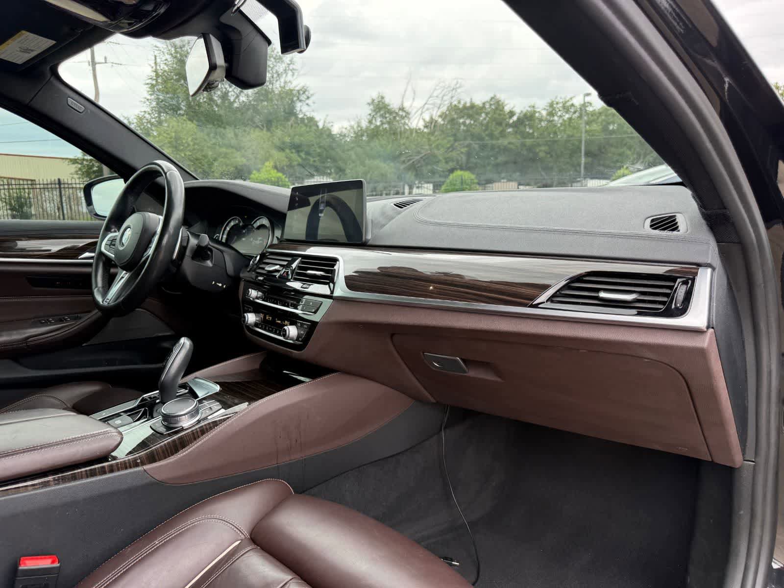 Used 2017 BMW 540i RWD image 21