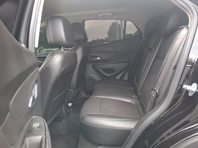 Used 2022 Buick Encore Preferred w/ Safety Package II AWD/4WD image 10