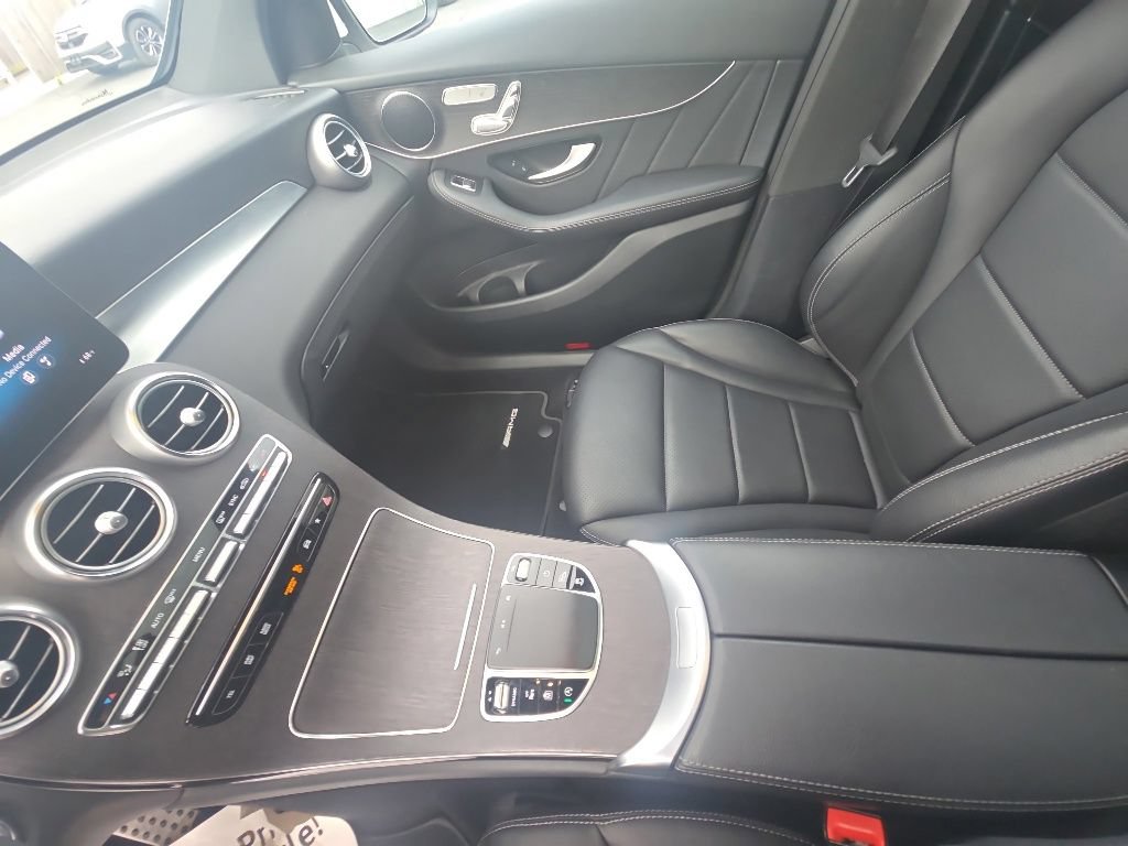Used 2022 Mercedes-Benz GLC 300 4MATIC image 24