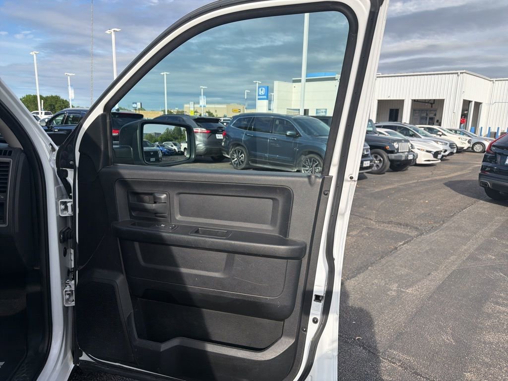 Used 2017 RAM 1500 Tradesman w/ Popular Equipment Group image 26