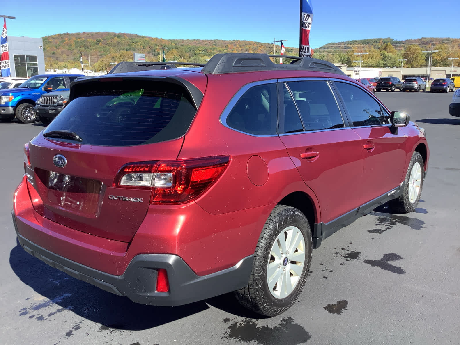 Used 2019 Subaru Outback 2.5i AWD/4WD image 3