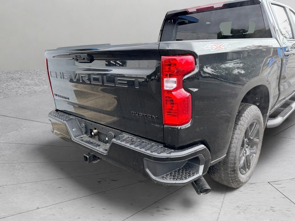 New 2026 Chevrolet Silverado 1500 Custom w/ Turbomax Blackout Package image 7