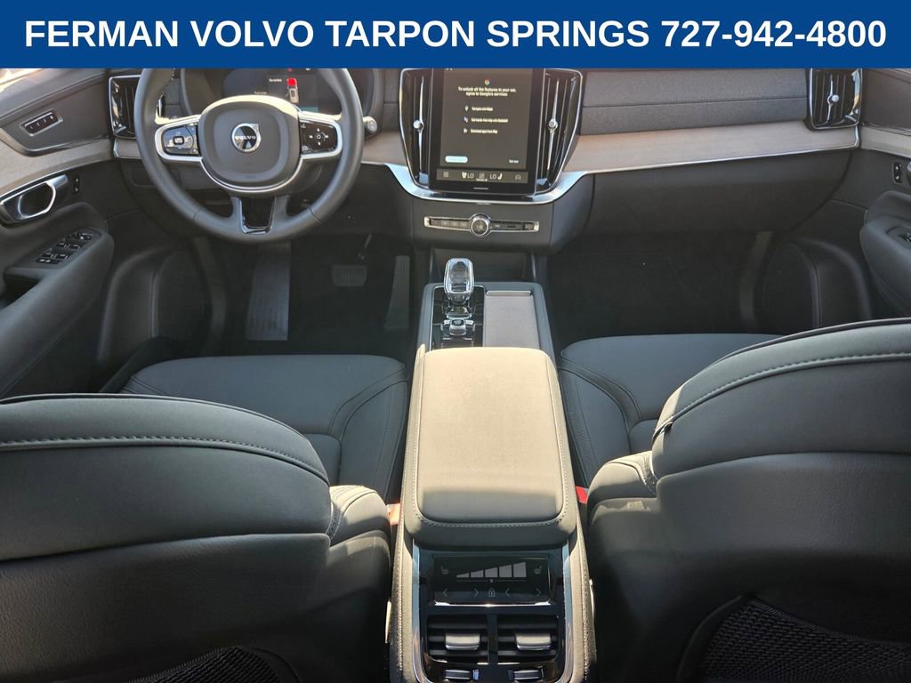 New 2026 Volvo XC90 B5 Core image 16