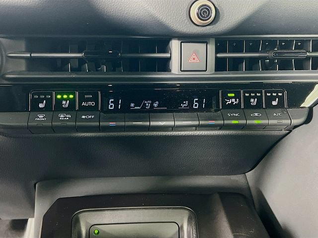 Used 2023 Toyota Crown AWD/4WD image 23