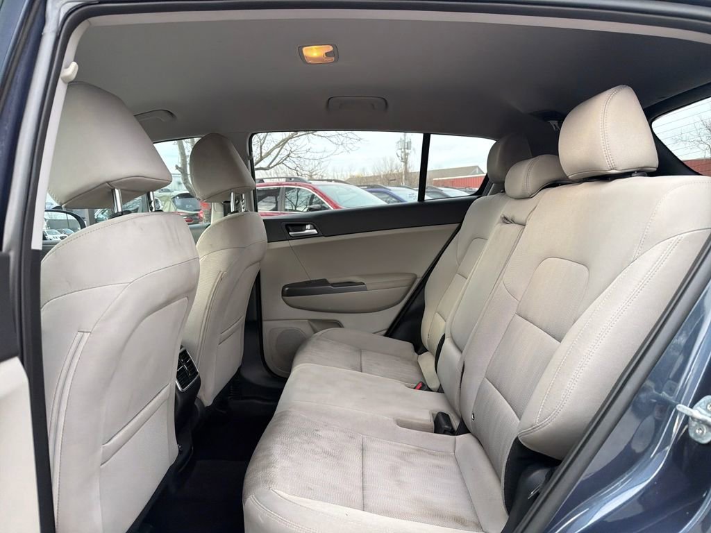 Used 2022 Kia Sportage LX image 21