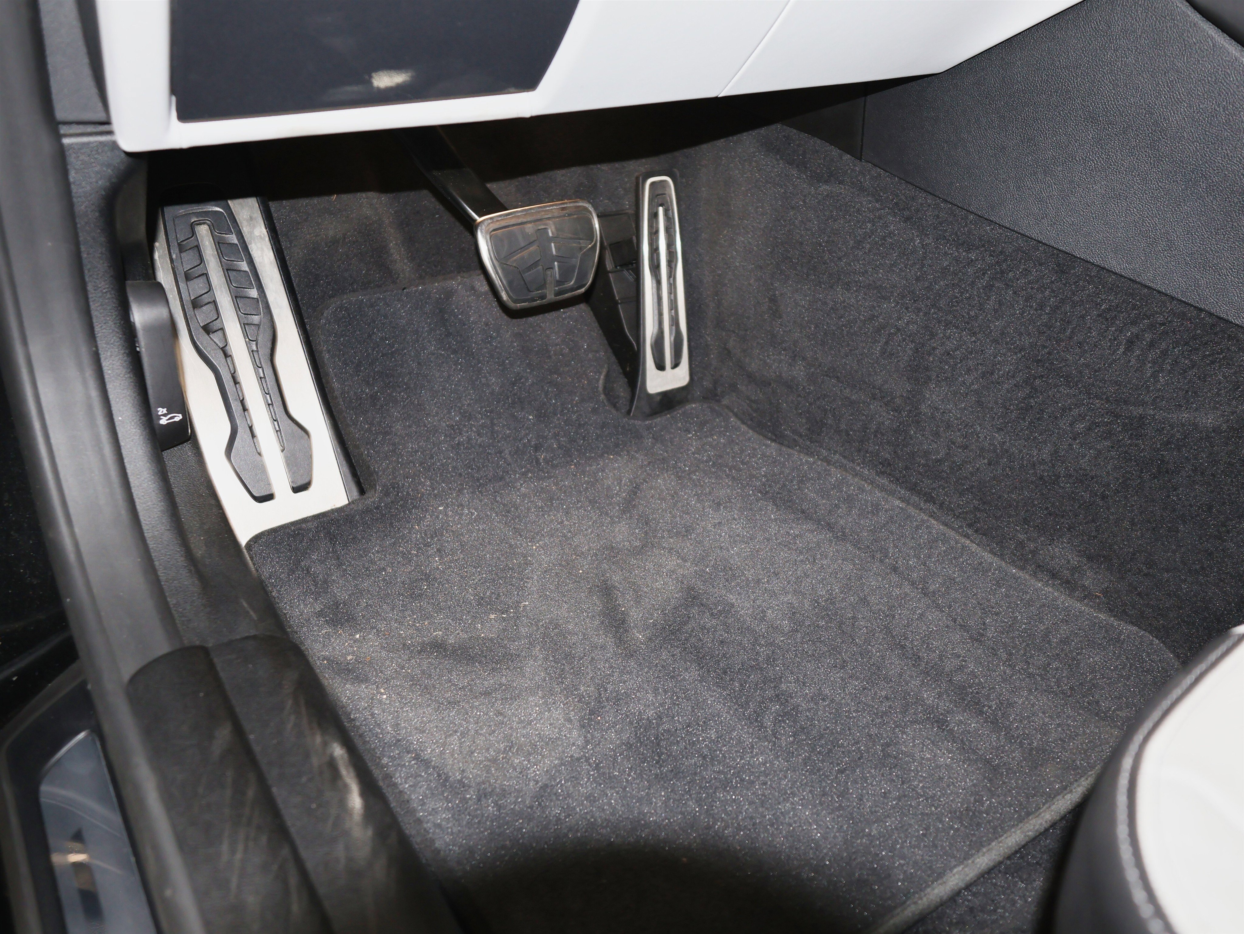 Used 2022 BMW M4 xDrive Competition image 20