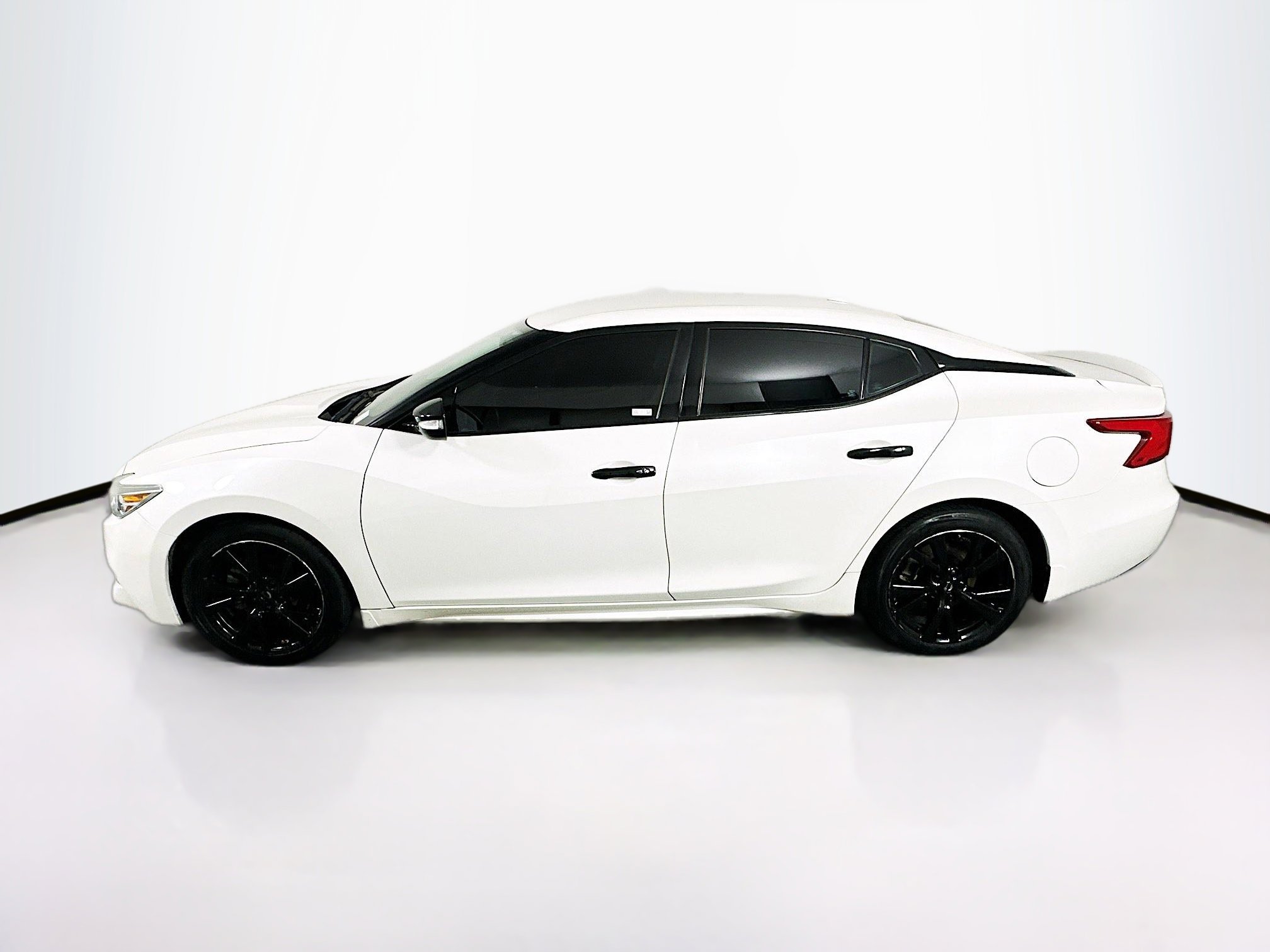 Used 2017 Nissan Maxima 3.5 SV FWD image 4