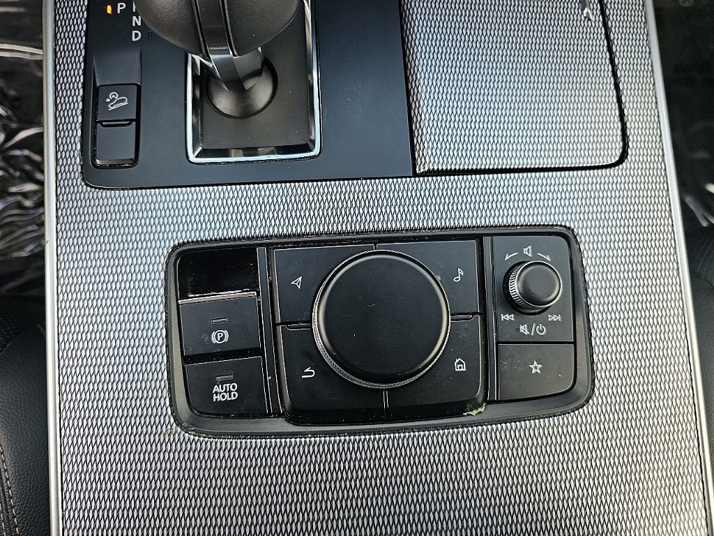 Certified 2024 MAZDA CX-90 Plug-In Hybrid w/ Preferred image 31