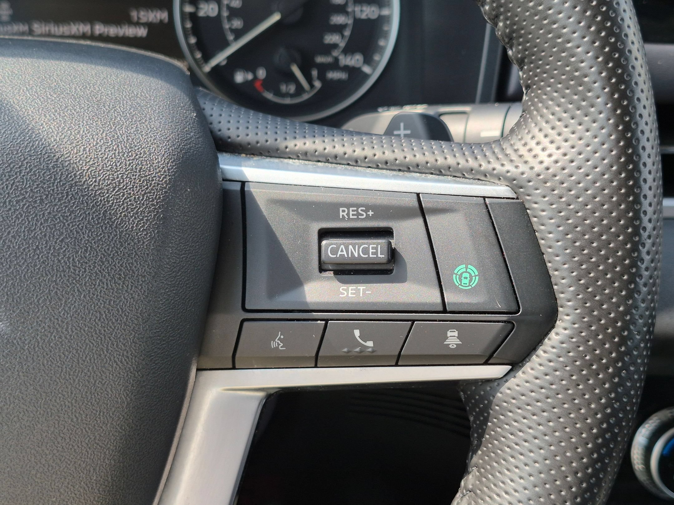 Used 2025 Mitsubishi Outlander AWD image 20