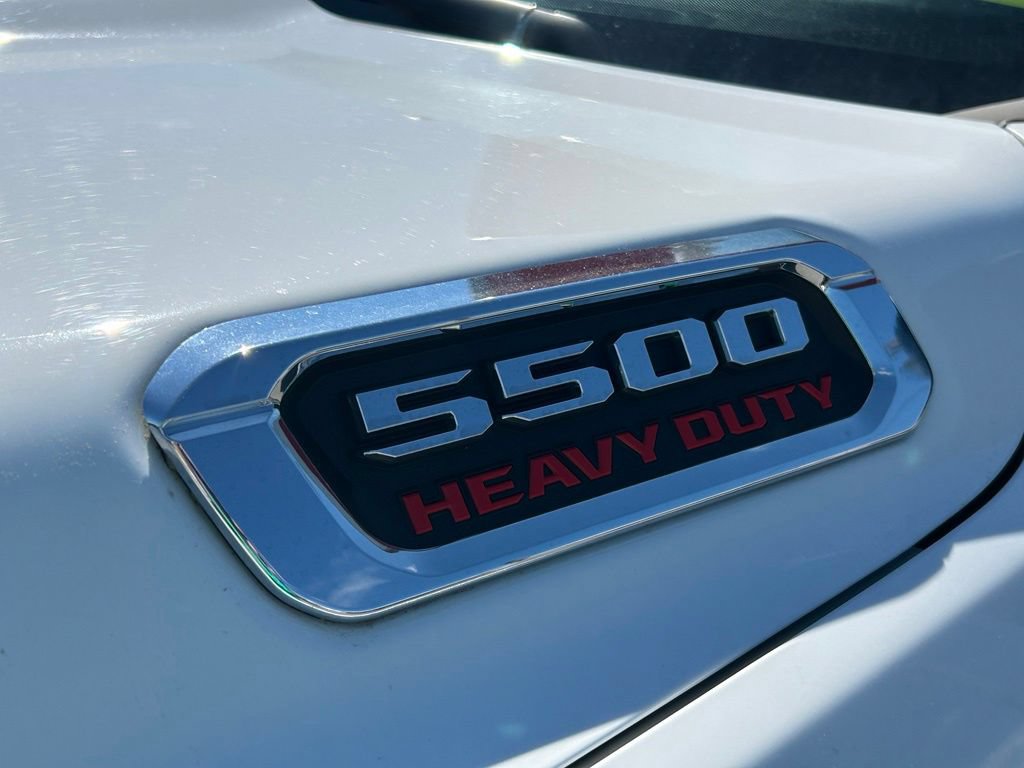 Used 2021 RAM 5500 Tradesman RWD image 26