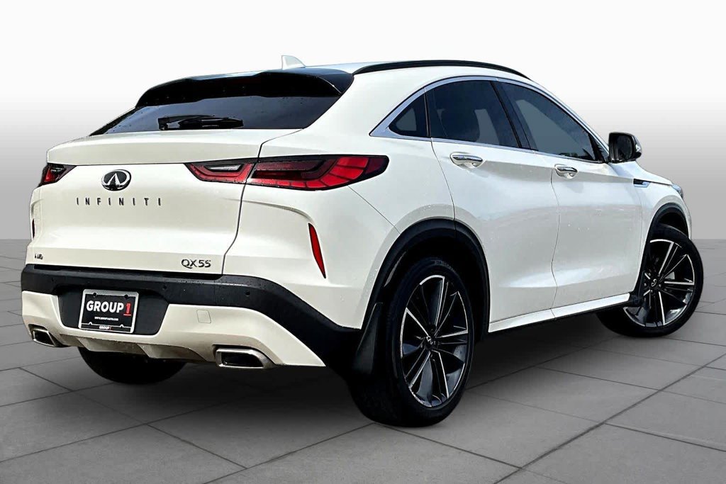 Used 2023 INFINITI QX55 Essential AWD/4WD image 2