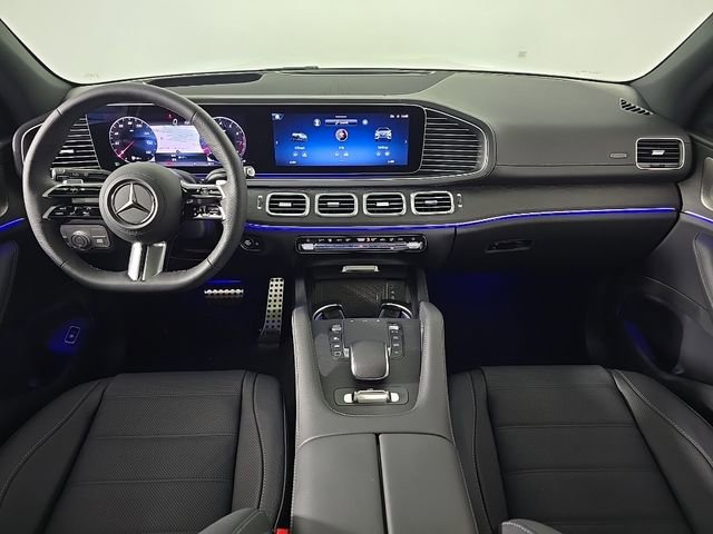 Used 2026 Mercedes-Benz GLS 450 4MATIC image 31