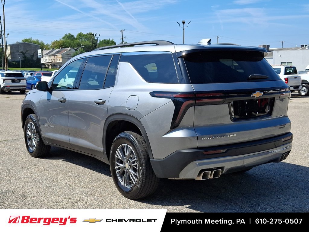 Certified 2026 Chevrolet Traverse LT AWD/4WD image 5