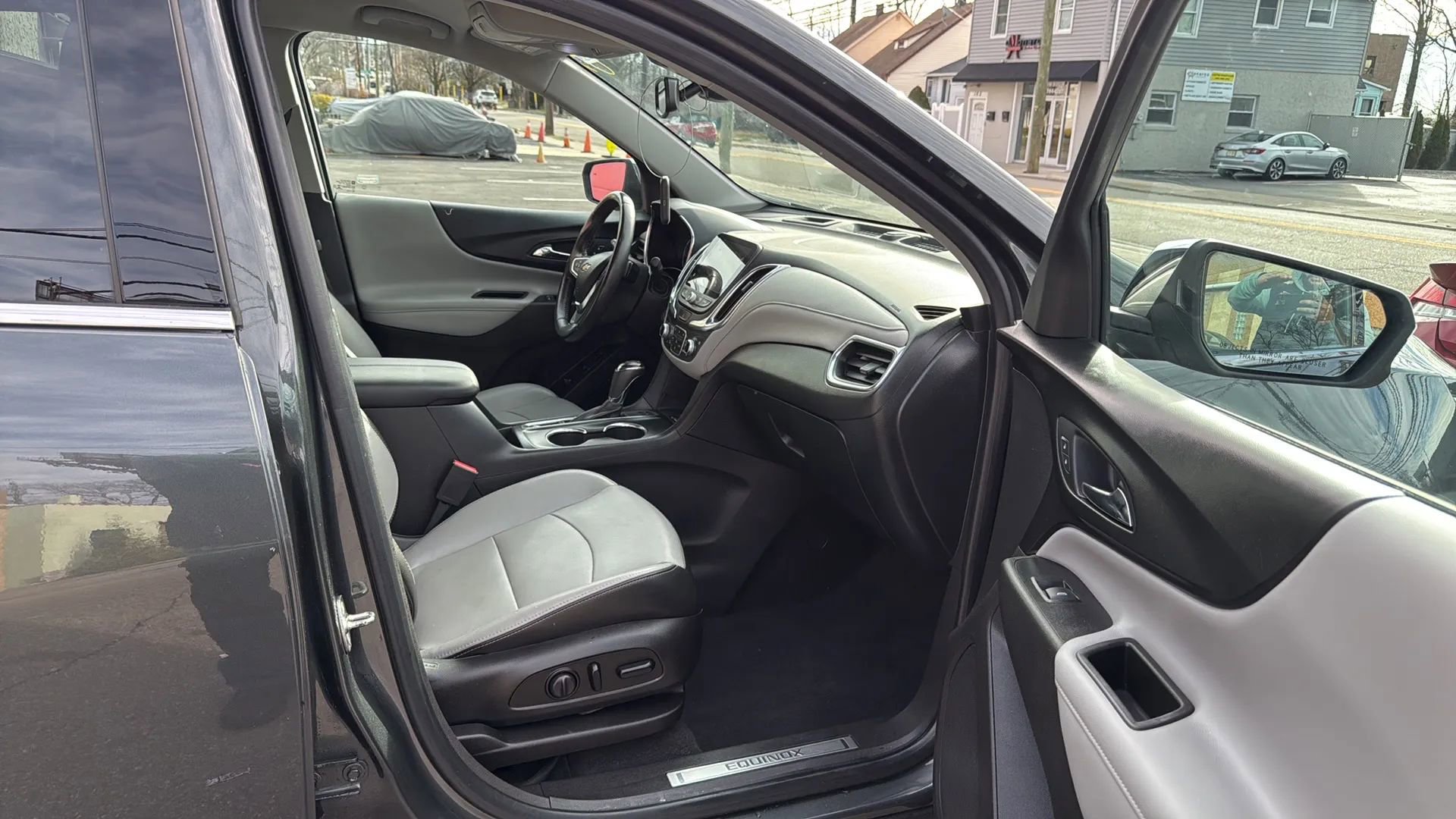 Used 2019 Chevrolet Equinox Premier AWD/4WD image 25