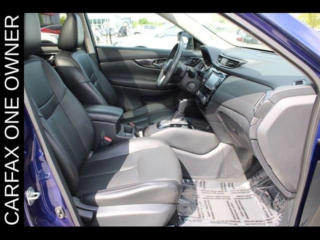 Used 2017 Nissan Rogue SL w/ SL Premium Package AWD/4WD image 20