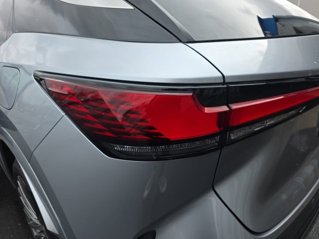 Used 2025 Lexus RX 350 AWD w/ Convenience Package image 34