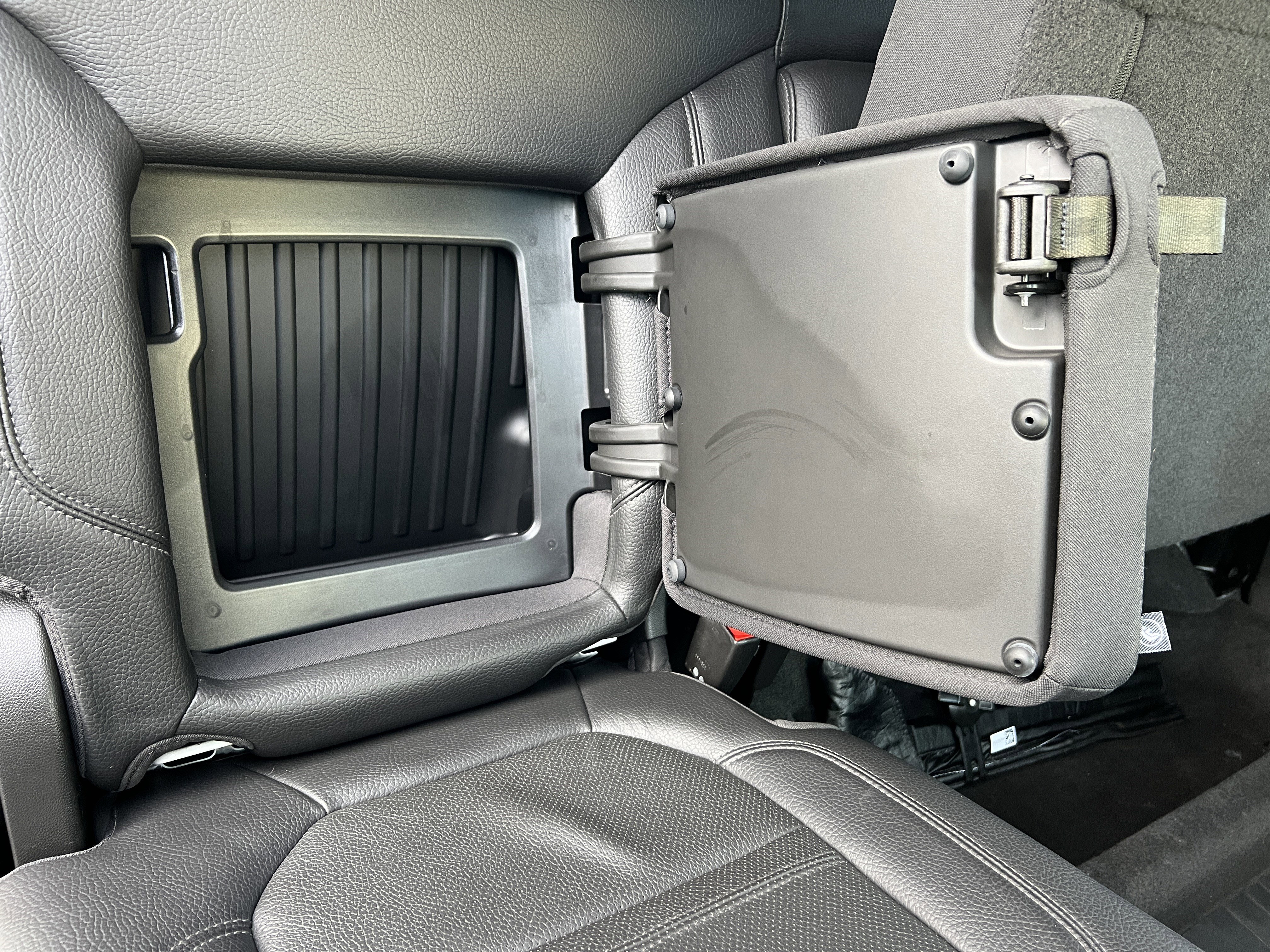 Used 2022 GMC Sierra 3500 Denali w/ Denali Ultimate Package image 21