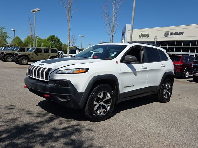 Used 2016 Jeep Cherokee Trailhawk w/ Cold Weather Group image 4