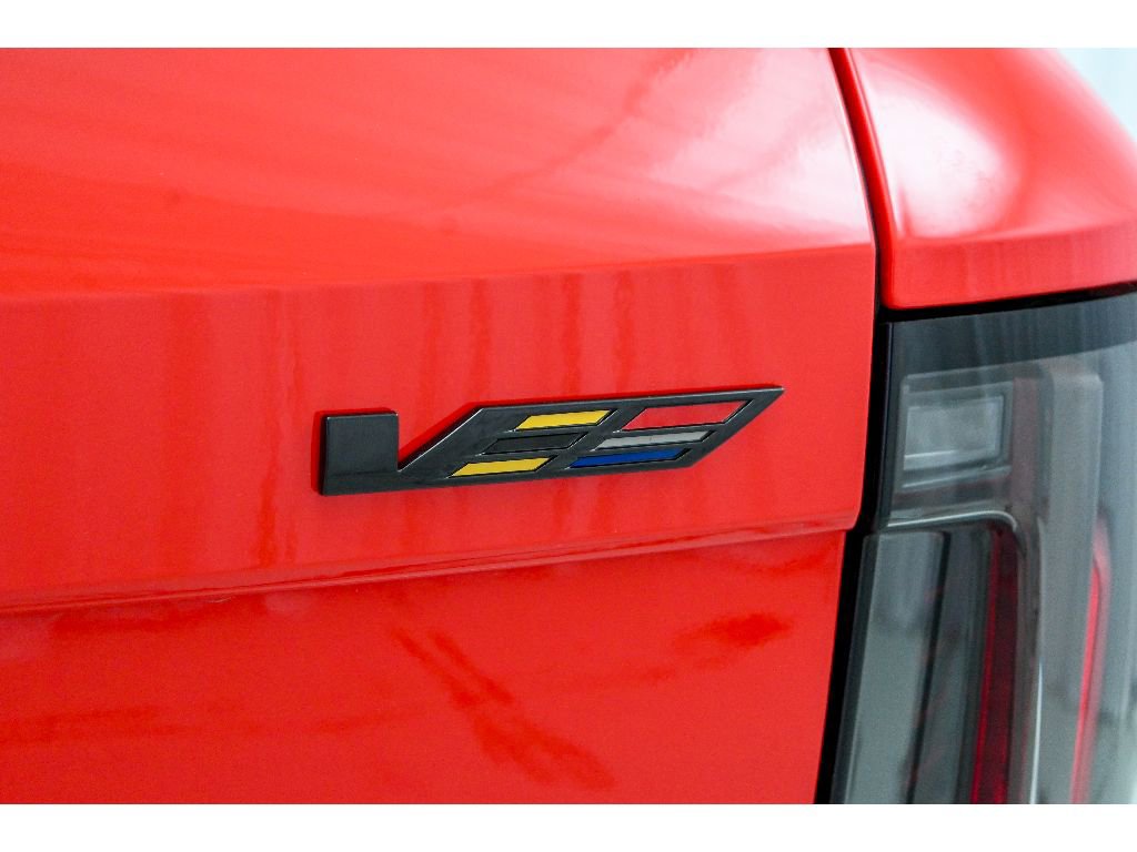 New 2026 Cadillac Optiq V w/ Carbon Fiber Package image 57