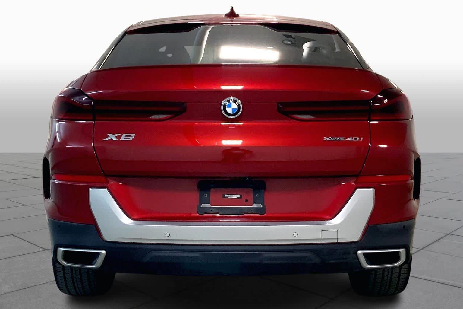 Used 2021 BMW X6 xDrive40i w/ Premium Package AWD/4WD image 4
