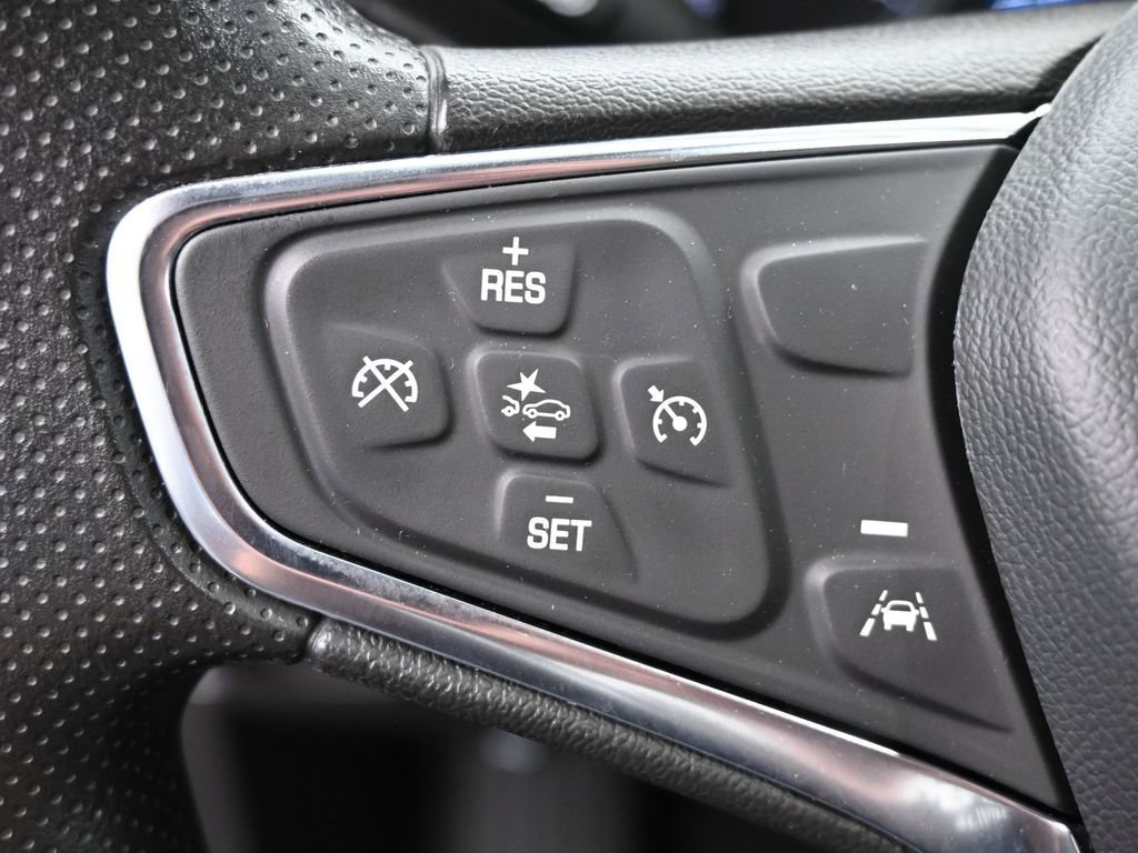 Used 2023 Chevrolet Equinox LT image 28