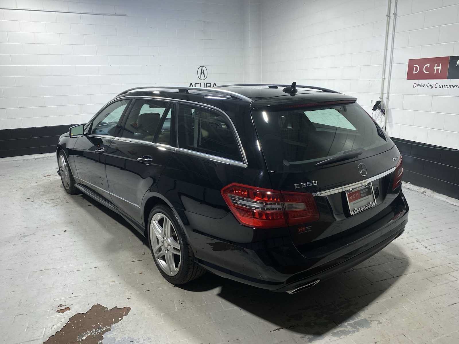 Used 2013 Mercedes-Benz E 350 4MATIC Wagon image 4