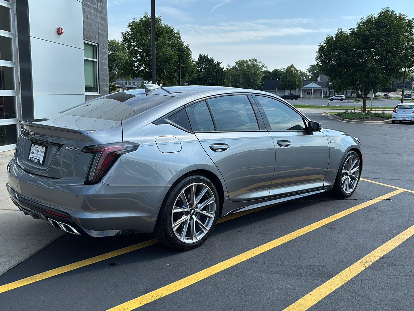 Used 2021 Cadillac CT5 V w/ Premium Package RWD image 6