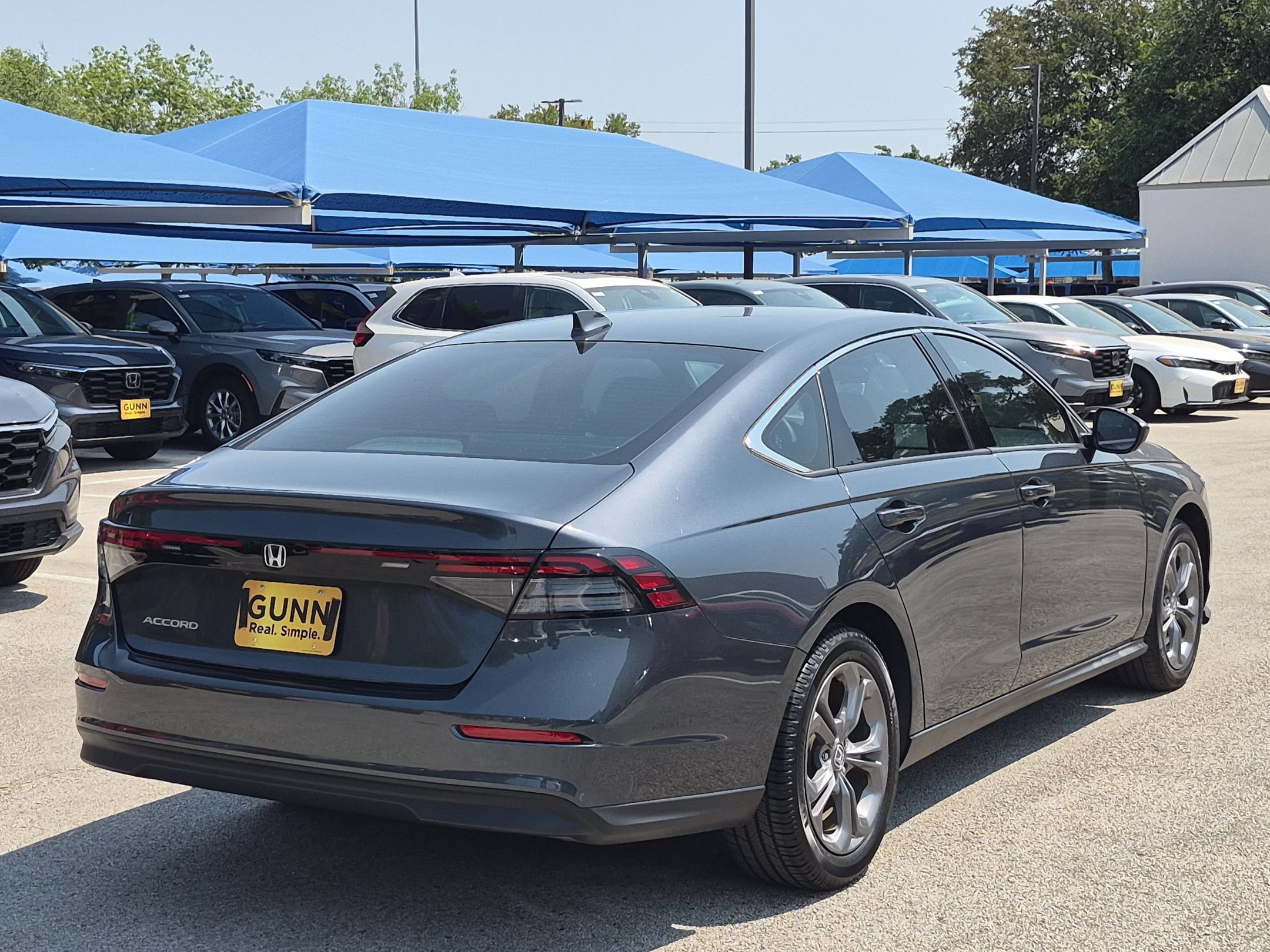 Used 2023 Honda Accord EX image 3