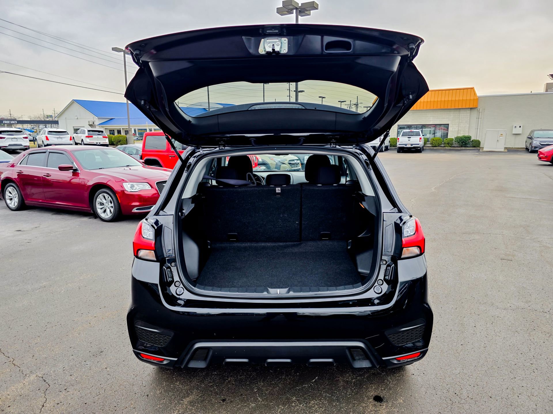 Used 2024 Mitsubishi Outlander Sport LE image 36