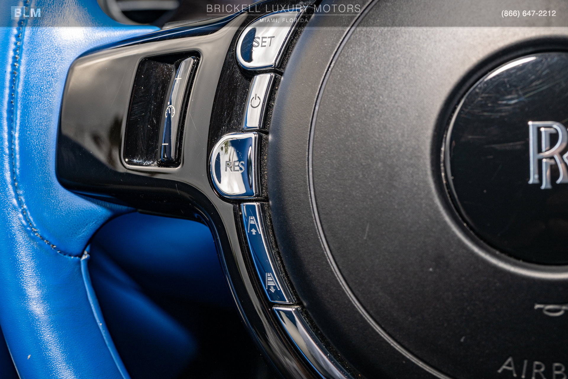 Used 2015 Rolls-Royce Wraith RWD image 29