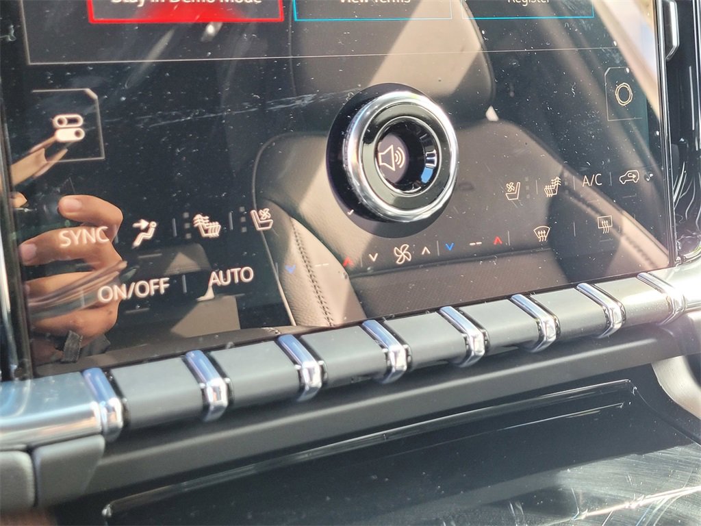 New 2026 GMC Yukon XL Denali image 18