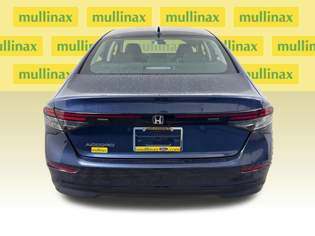 Used 2023 Honda Accord EX image 7