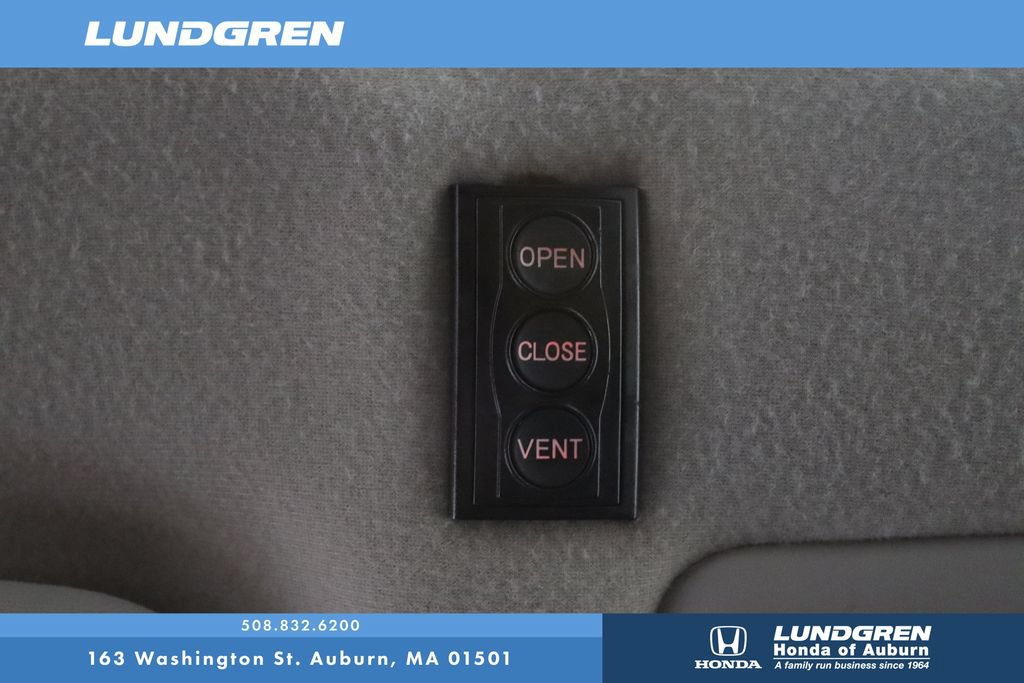 Used 2015 Toyota Corolla S FWD image 27