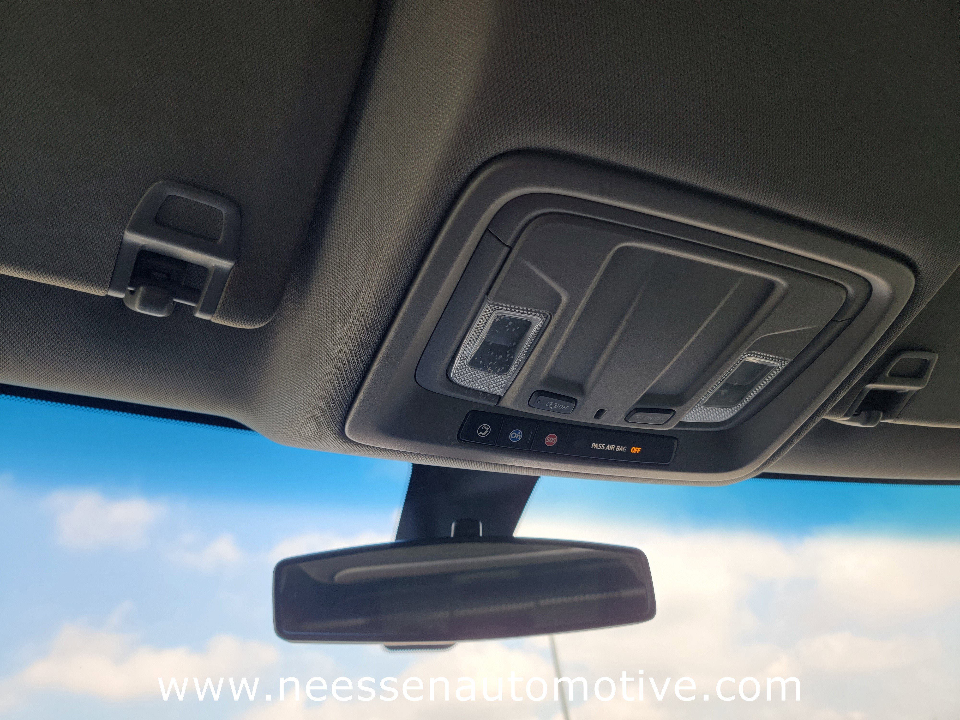 Used 2020 GMC Sierra 1500 2WD Crew Cab w/ Sierra Value Package image 30