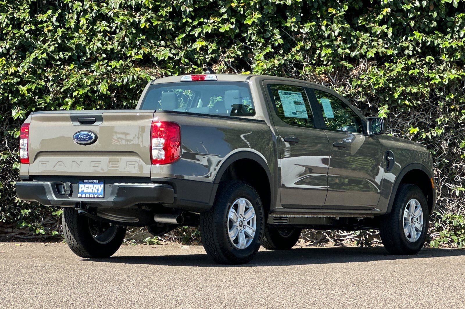 New 2025 Ford Ranger XL image 4