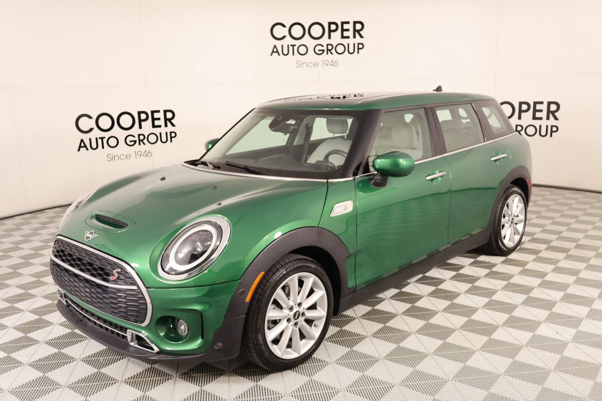 Used 2022 MINI Cooper Clubman S FWD image 11