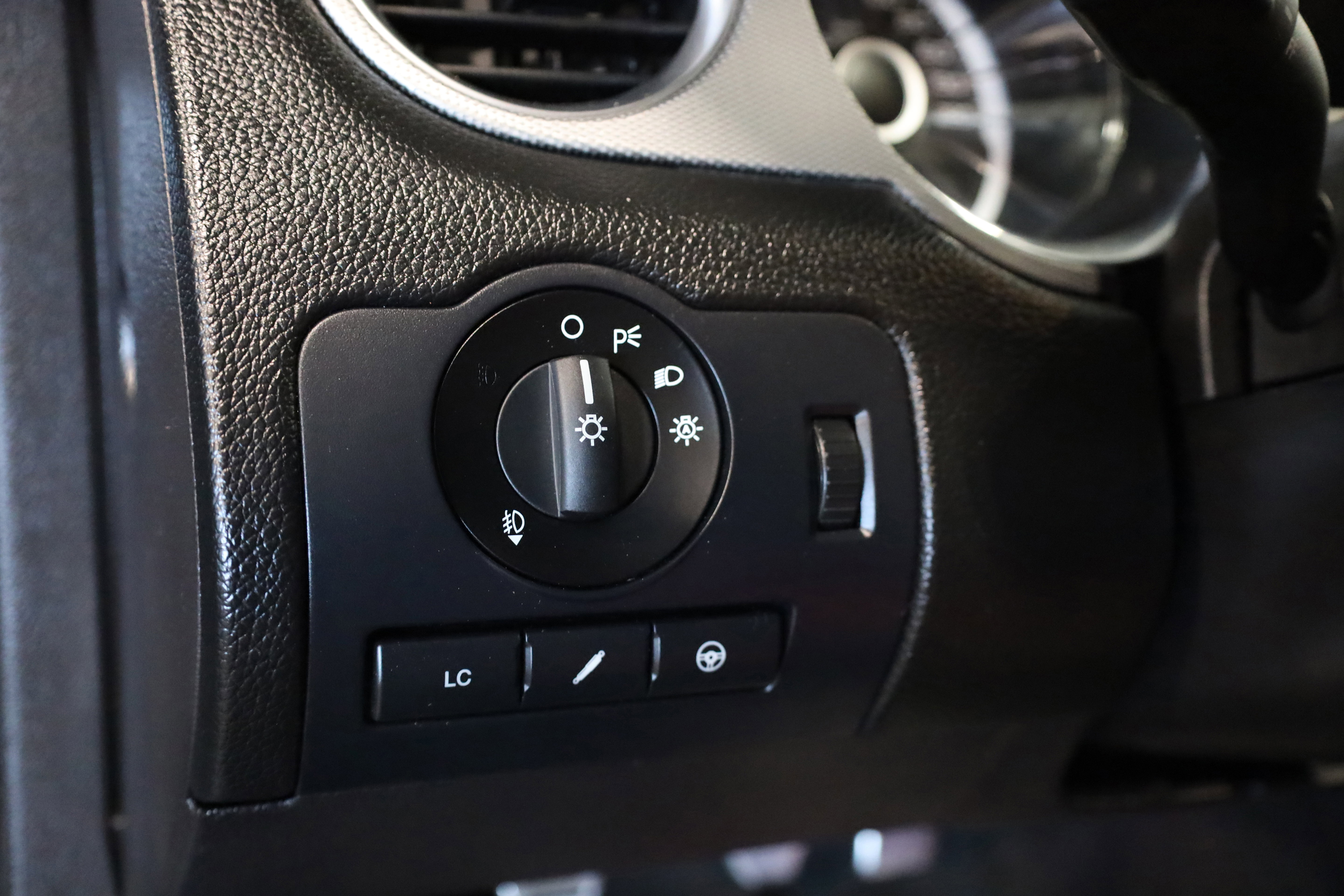 Used 2014 Ford Mustang Shelby GT500 w/ Equipment Group 821A image 14