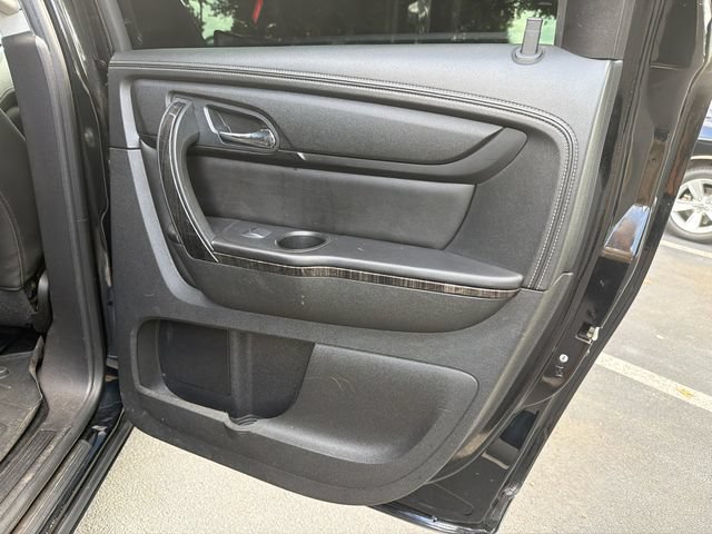 Used 2016 GMC Acadia SLT FWD image 16
